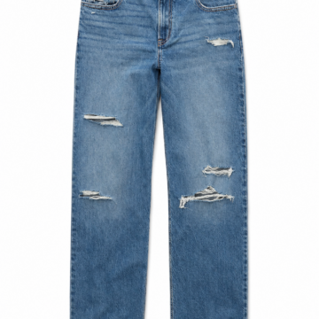 Medium Wash Blue Straight-Leg Distressed Jeans with Raw Frayed Hem